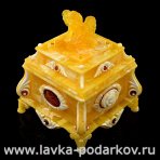 Шкатулка-ларец из янтаря