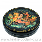 Шкатулка с художественной росписью "Тройка"