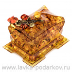 Шкатулка из янтаря прямоугольная "Ветка розы"