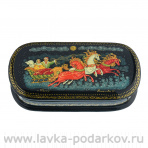 Шкатулка с художественной росписью "Тройка"