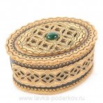 Шкатулка овальная из бересты с малахитом