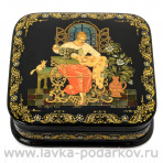 Шкатулка с художественной росписью "Швея"