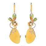 Серьги со вставкой из янтаря. Серебро 925*. Вес 15,78 г
