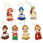 Магнит "Кукла в русском костюме"
